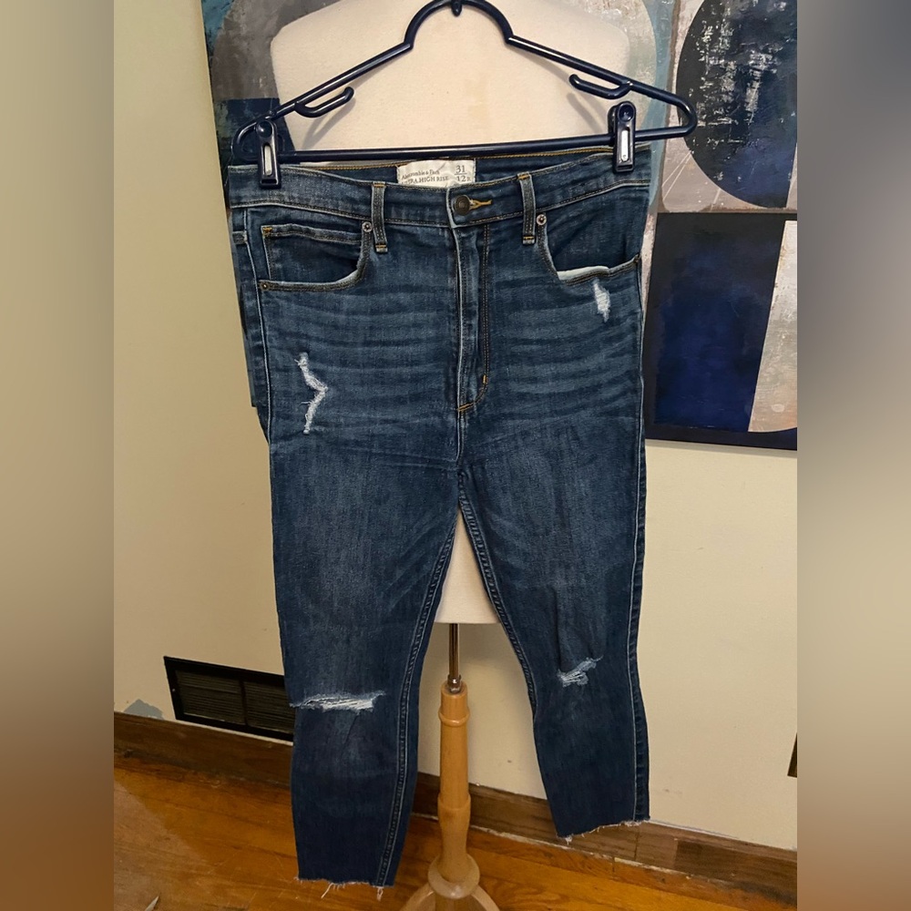 Abercrombie & Fitch distressed jeans
